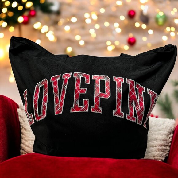 PINK Victoria's Secret LOVE PINK Tote with Zipper, Plaid Christmas Pattern, NWT - Picture 2 of 6